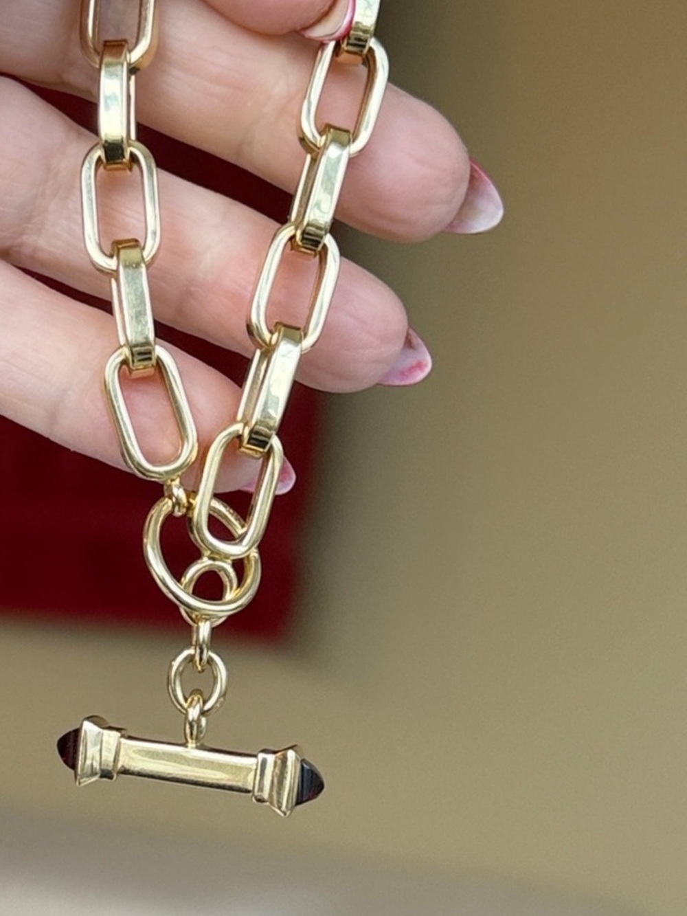 18 karat gold and garnet paperclip toggle Bracelet